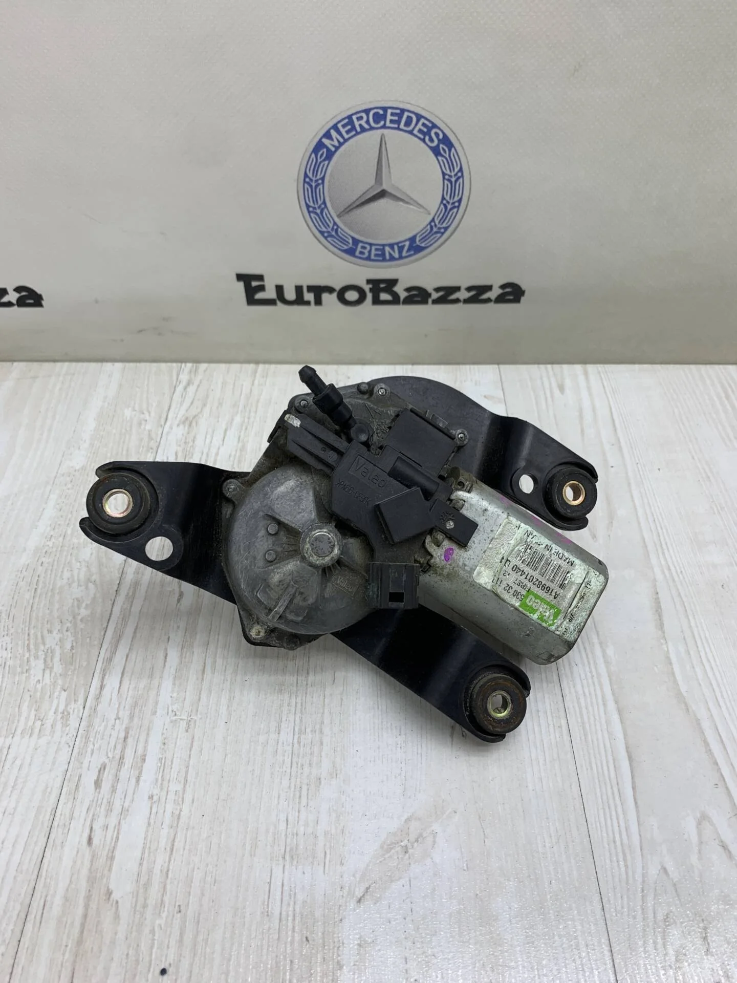 Моторчик стеклоочистителя задний Mercedes W245