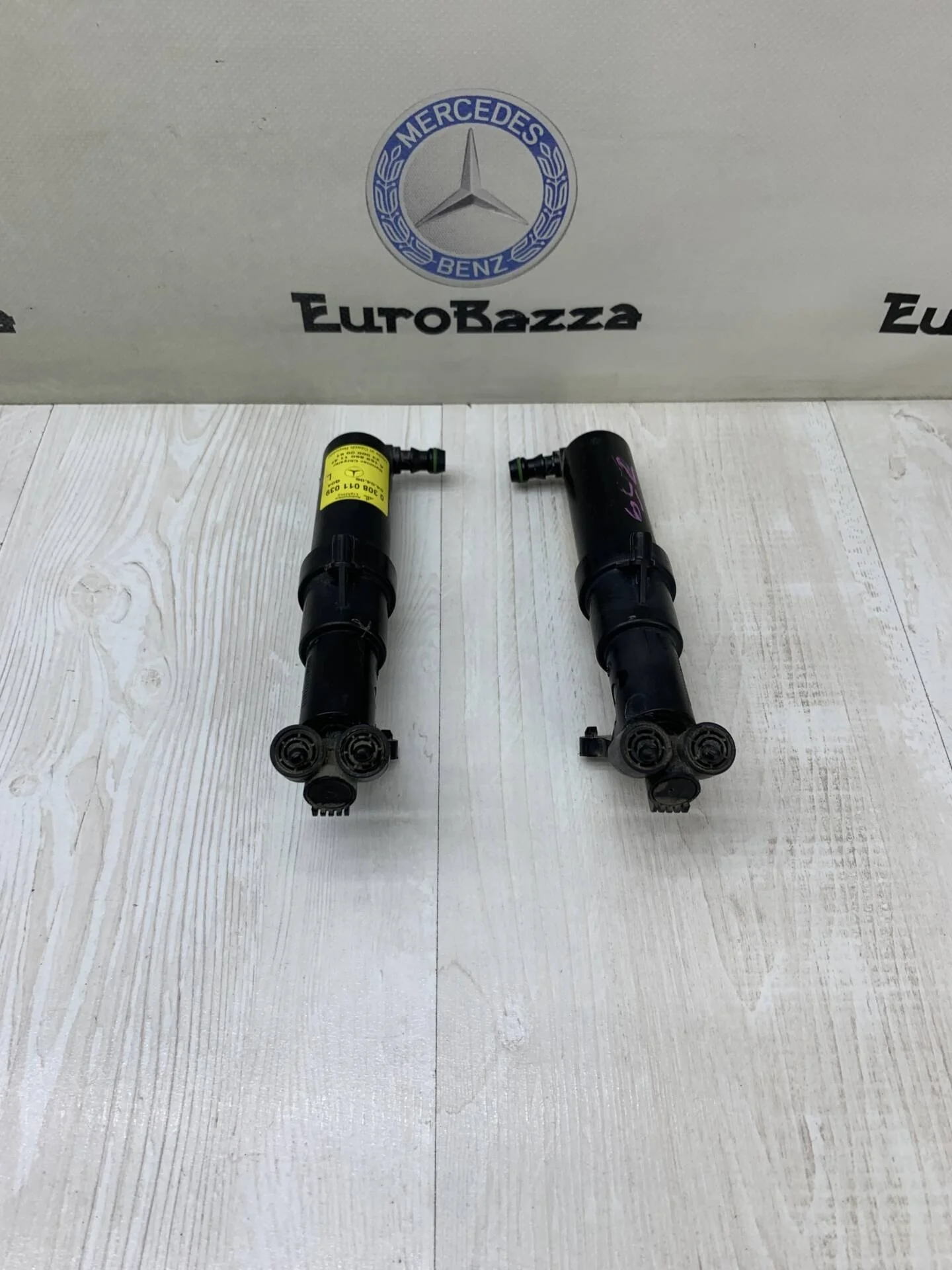 Форсунки омывателей фар Mercedes W245