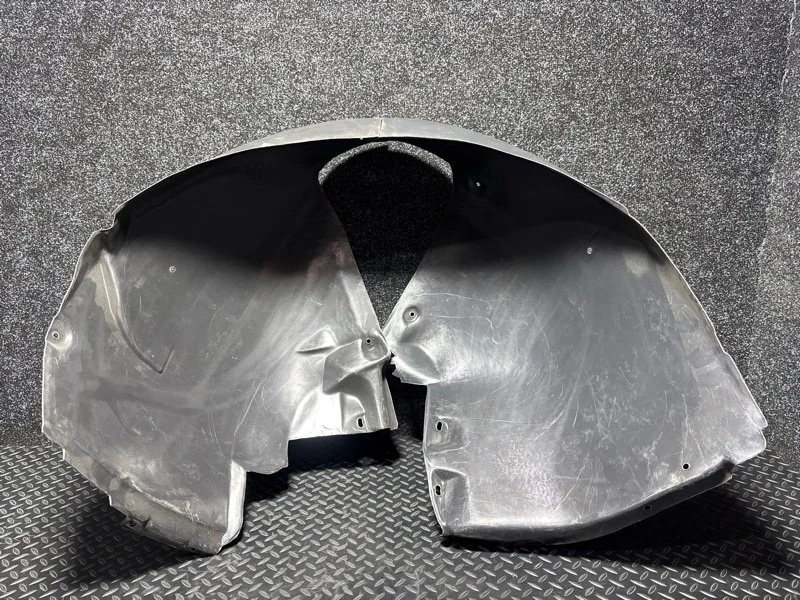 Подкрылок Bmw 7 2000 51718150289 E38 M57D30