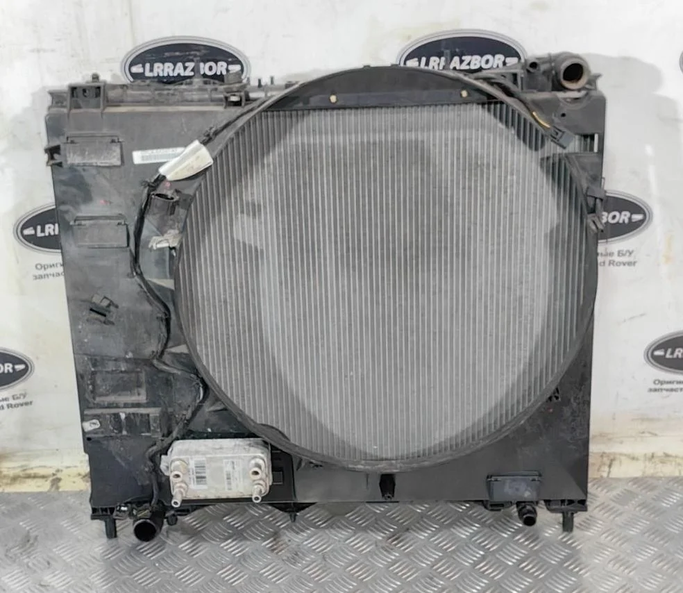 Кассета радиаторов Range Rover 4 L405 5.0 508PS