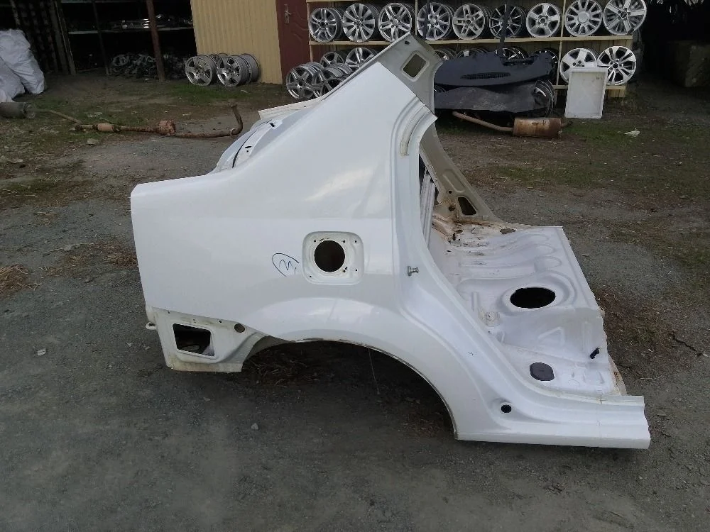 Крыло заднее правое Renault Logan I