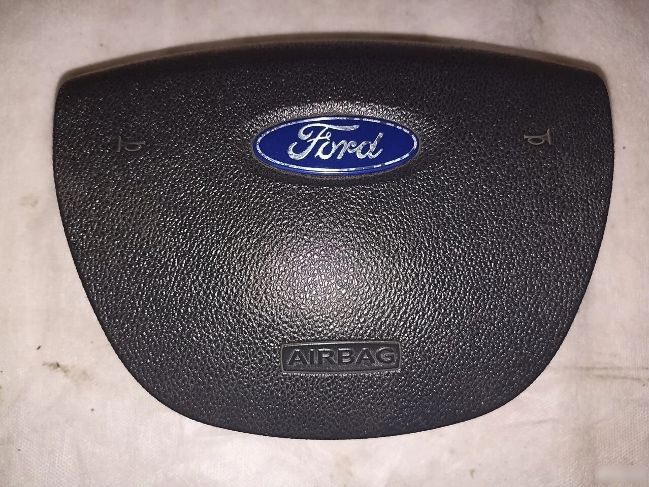 Ford Focus 2 Подушка безопасности в рулевое колесо Focus II (2005—2008)