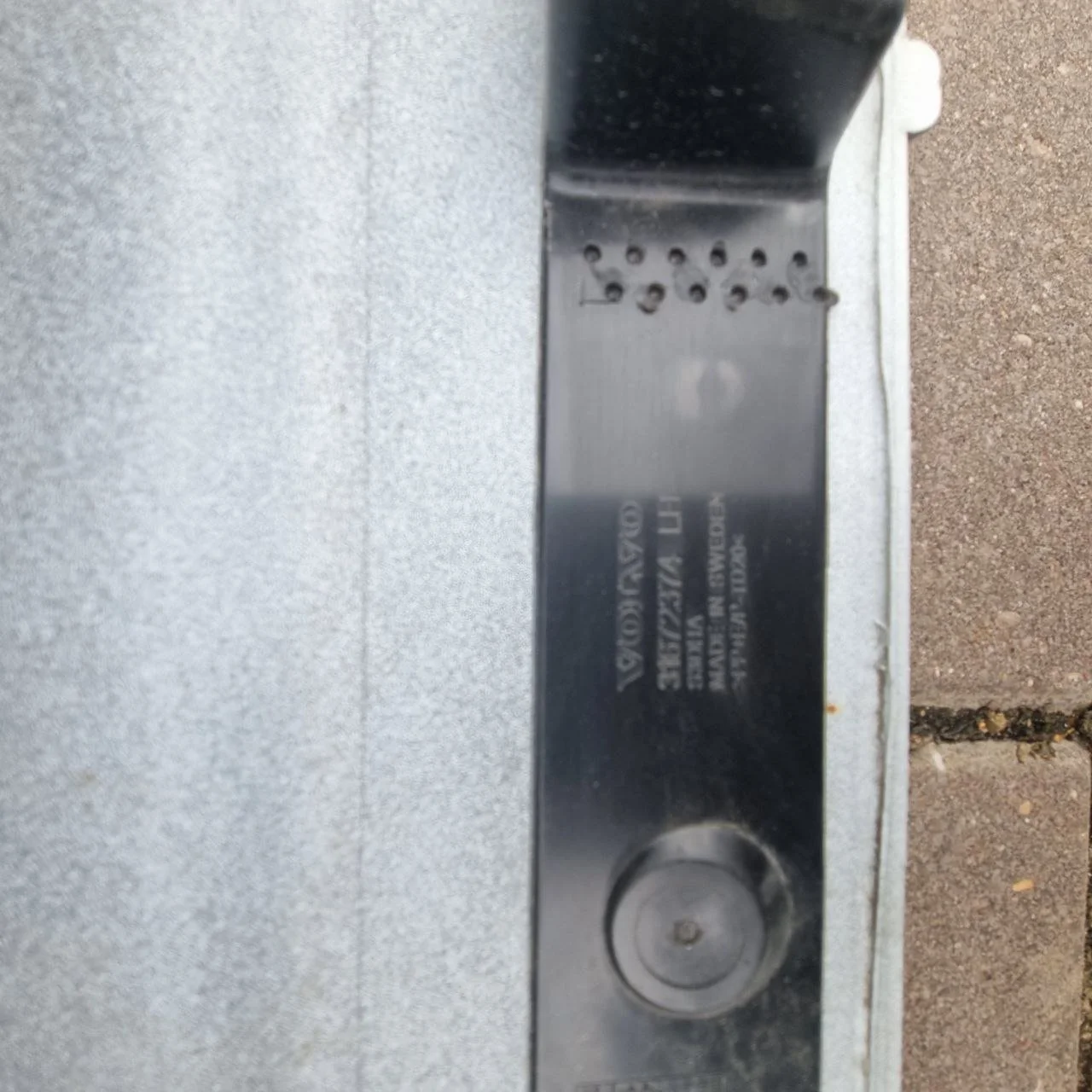 Накладка на порог наружная левая Volvo XC90 2019+  Volvo XC90 II L 2014-2019 Volvo XC90 II L rest 2019+