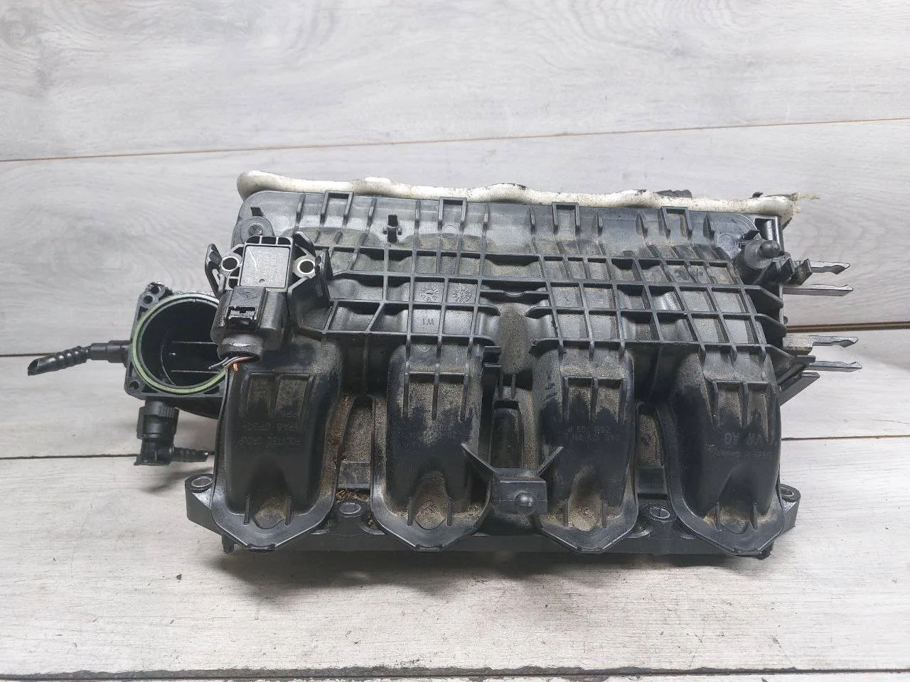 впускной коллектор Volkswagen Golf 7