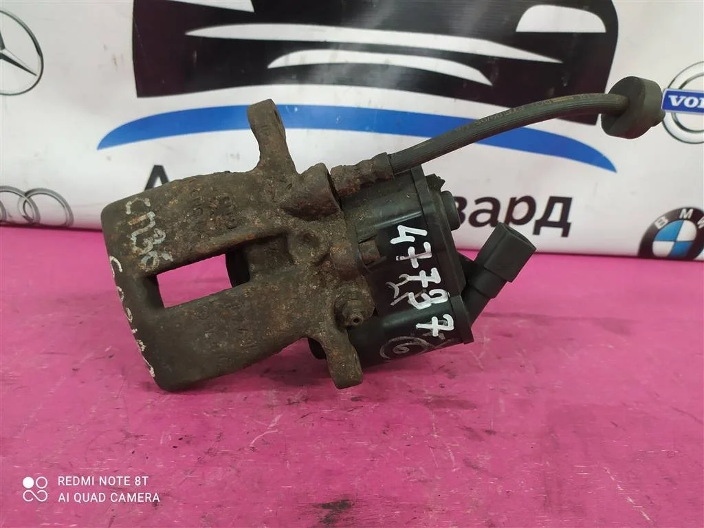 Суппорт задний правый Audi A6 C6 2004-2007