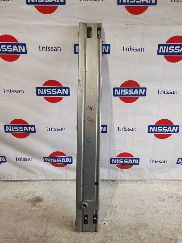 Усилитель бампера Nissan Qashqai 2015 F20304EAMA J11 HRA2, передний