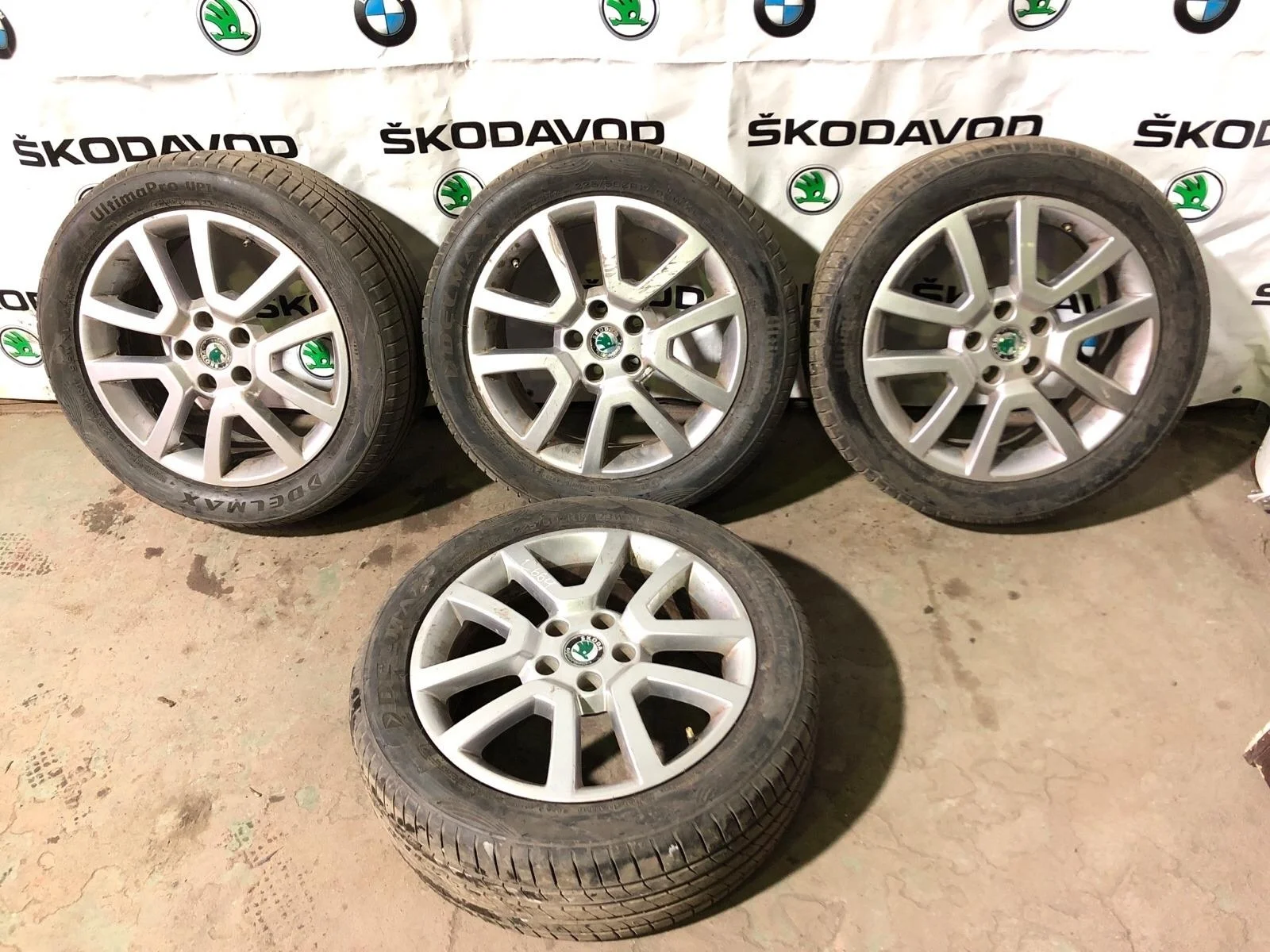 Диски колесные Skoda Yeti 2011 5L0601025A 5L 1.8 CDAB