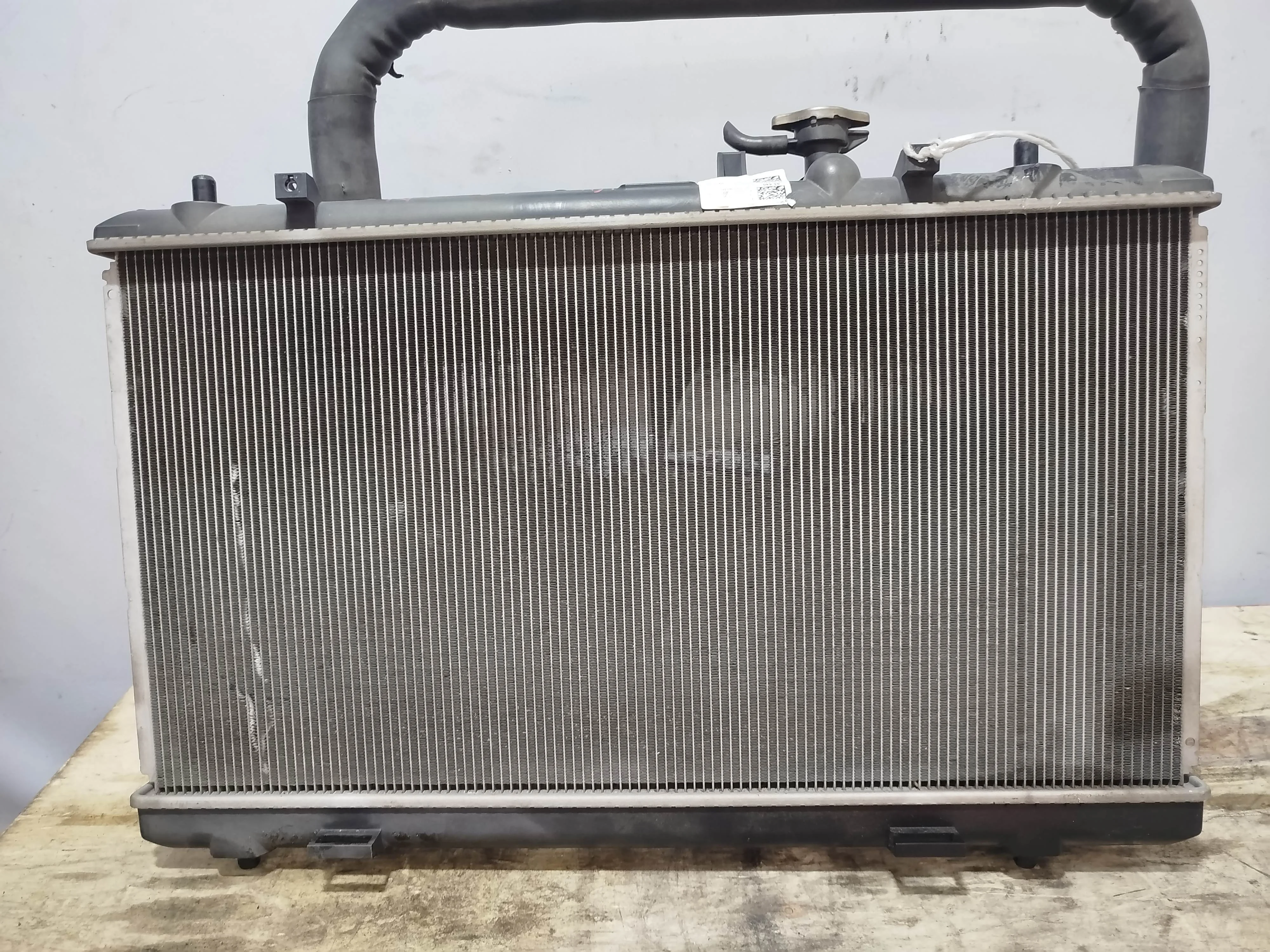 РАДИАТОР ДВИГАТЕЛЯ SUZUKI M15A M16A SX4 YA11S YA21S YB11S YB21S YC11S АТМ 1770080JA0 KA7687Z