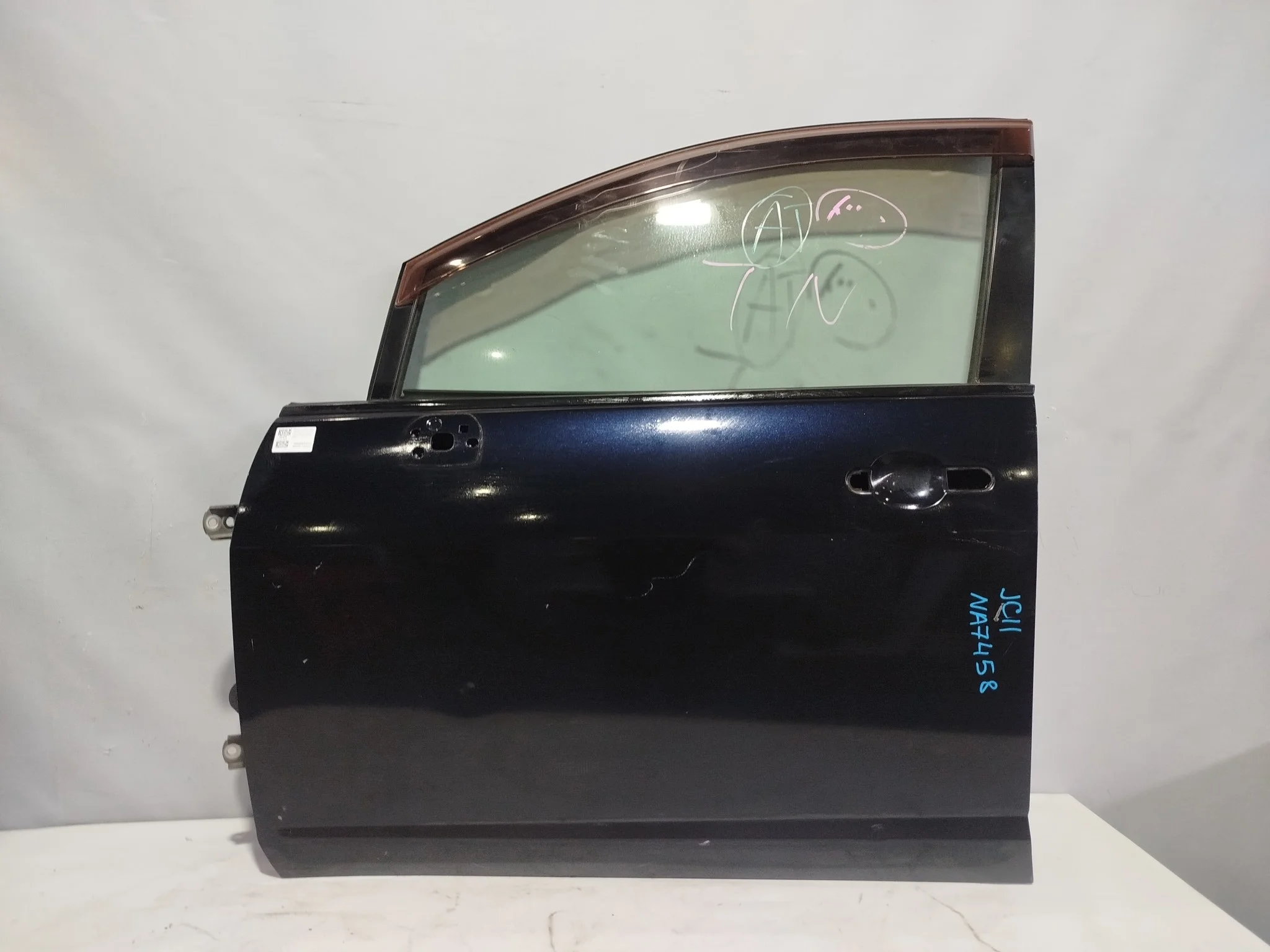 ДВЕРЬ NISSAN TIIDA TIIDA LATIO C11 C11X JC11 NC11 SC11 SJC11 SNC11 H0101ED0MM ПЕРЕДНЯЯ ЛЕВАЯ черный, B20 NA7458