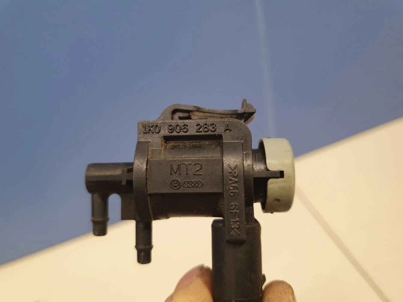 Клапан электромагнитный для Volkswagen Passat B7 2011-2015