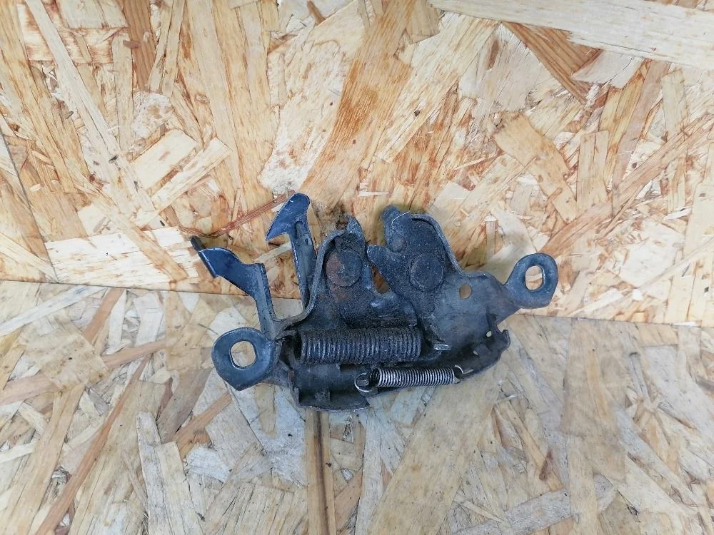 Замок капота Nissan X-Trail I (2000—2007) 656018H90A