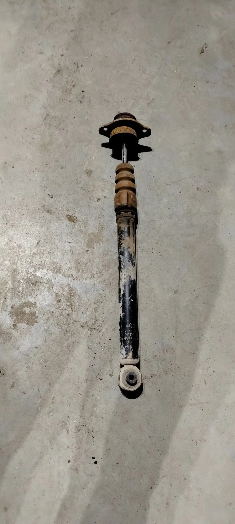 Амортизатор задний Chevrolet Aveo I рестайлинг (2006—2012) 443399