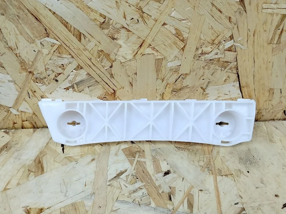 Кронштейн бампера пер. лев. Nissan Almera G15 (2012—2018) 62223EW800