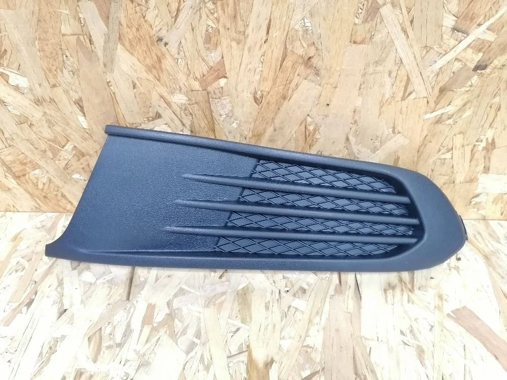 Решетка бампера левая (без ПТФ) Volkswagen Polo V (2009—2015) 6RU853665C
