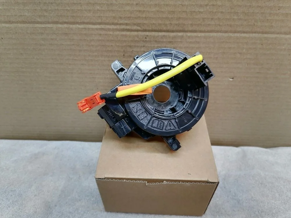 Шлейф подрулевой (кольцо SRS) Toyota Corolla X (2006—2010) 84306-12100