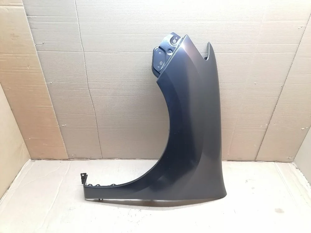 Крыло переднее левое Renault Sandero II (2013—2018) 631015804R