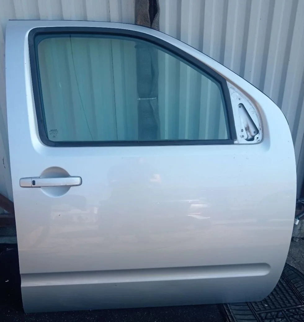 Дверь передняя правая Nissan Pathfinder III рестайлинг (2010—2014) 2012 KL0 - SILVER METALLIC