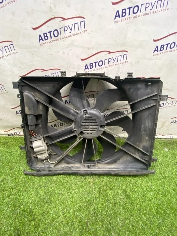 Вентилятор MB C250 2012 W204 Рест