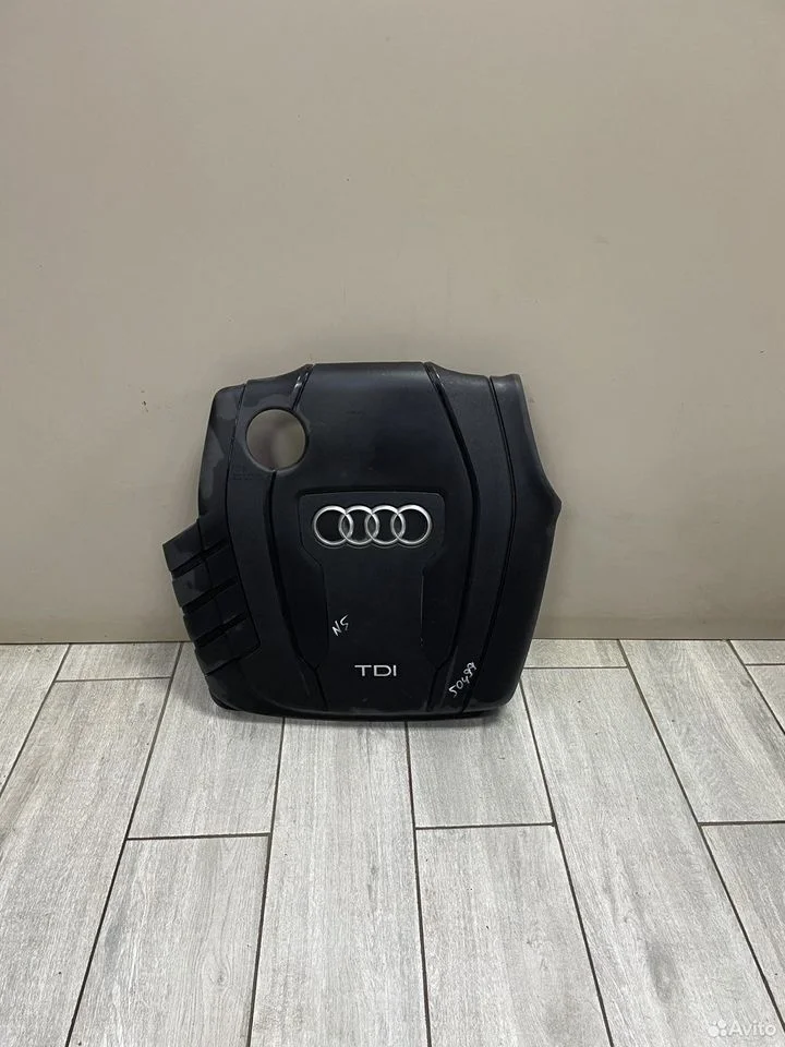 Декоративная крышка двигателя audi a4 b8 8k