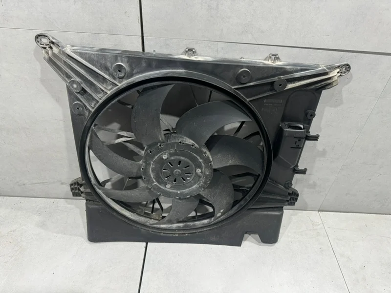 Вентилятор охлаждения радиатора Volvo XC90