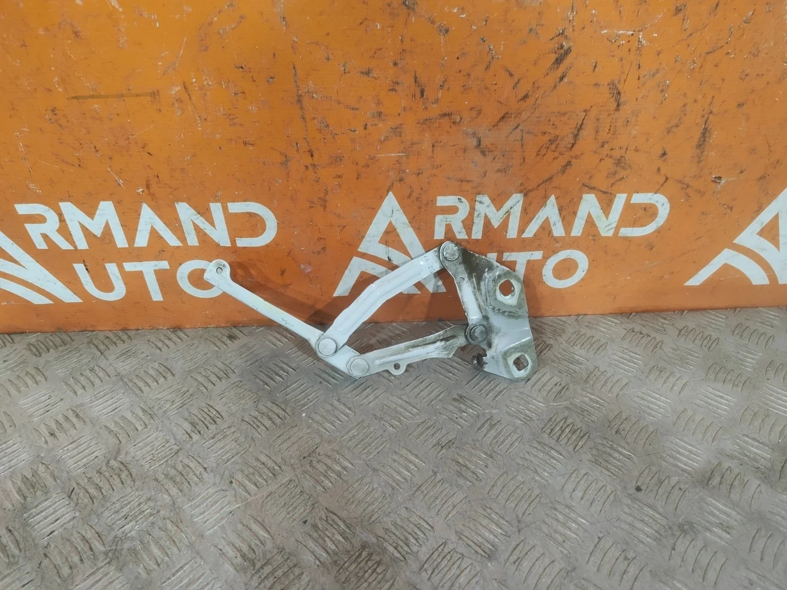 Петля капота Ford Transit 2014-нв 7 TTG