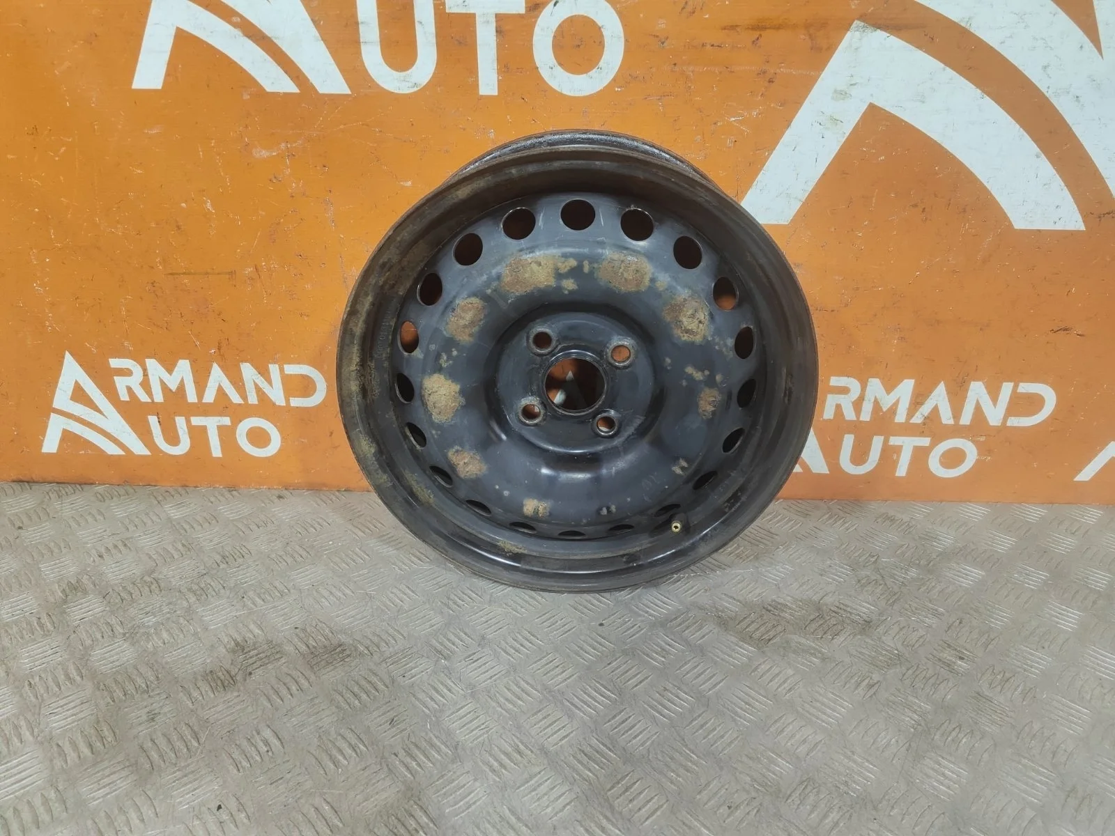 Диск колесный r15 Hyundai Solaris 2