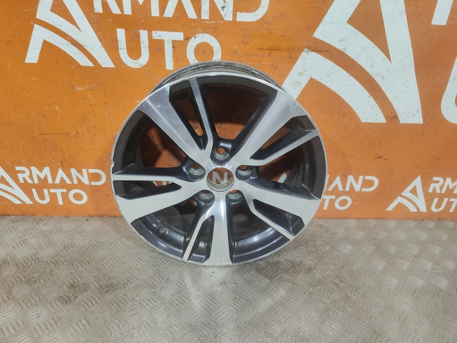 Диск колёсный r17 Toyota RAV4 CA40