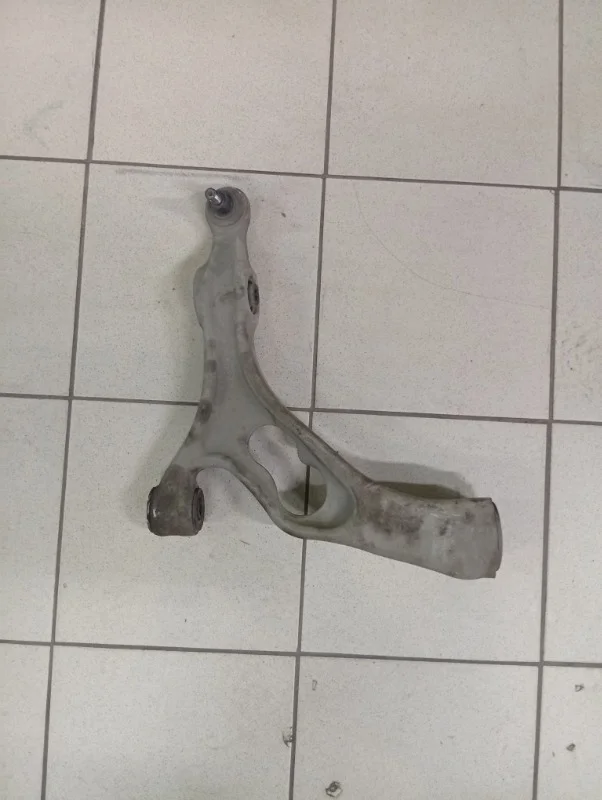 Рычаг подвески нижний Porsche Cayenne 2012 958