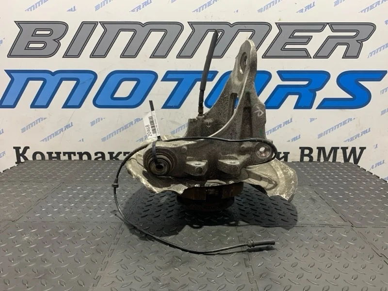 Кулак поворотный Bmw X5 33326879102 E70, задний правый
