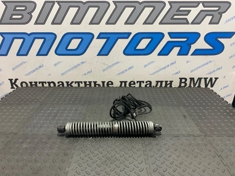 Амортизатор двери багажника Bmw 5 51247207009 F10, левый