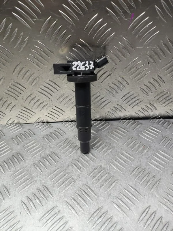 Катушка зажигания Toyota Camry 2006-2012 9091902244 40 2AZFE