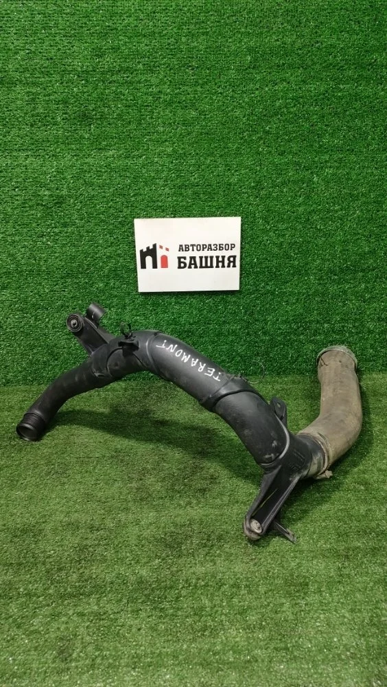Патрубок интеркулера Volkswagen Teramont 2018