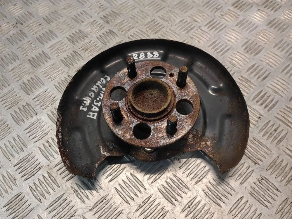 Ступица задняя правая Hyundai Solaris I