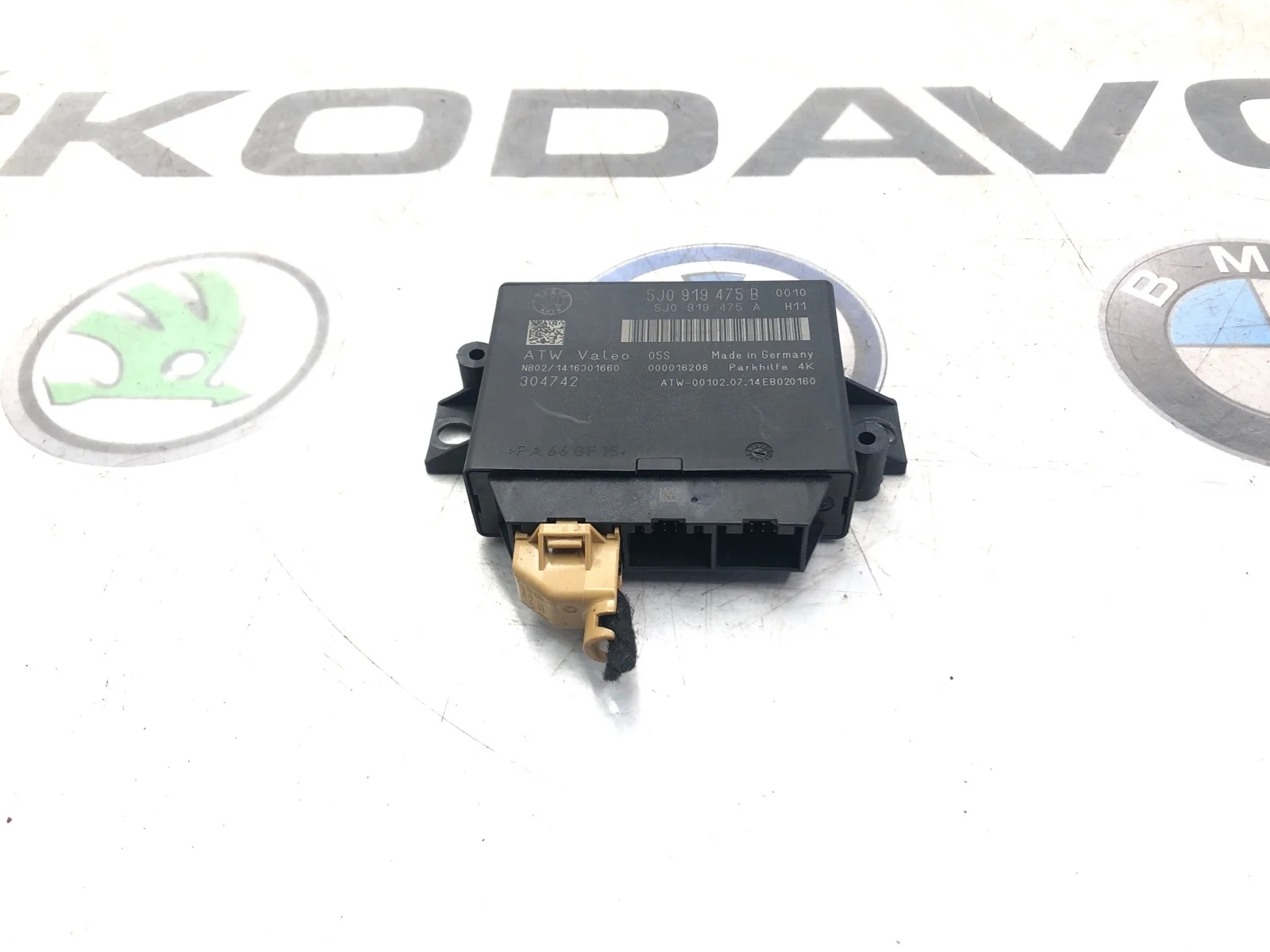 Блок парктроников Skoda Yeti 2014 5J0919475B 5L 2.0 CFHC, задний