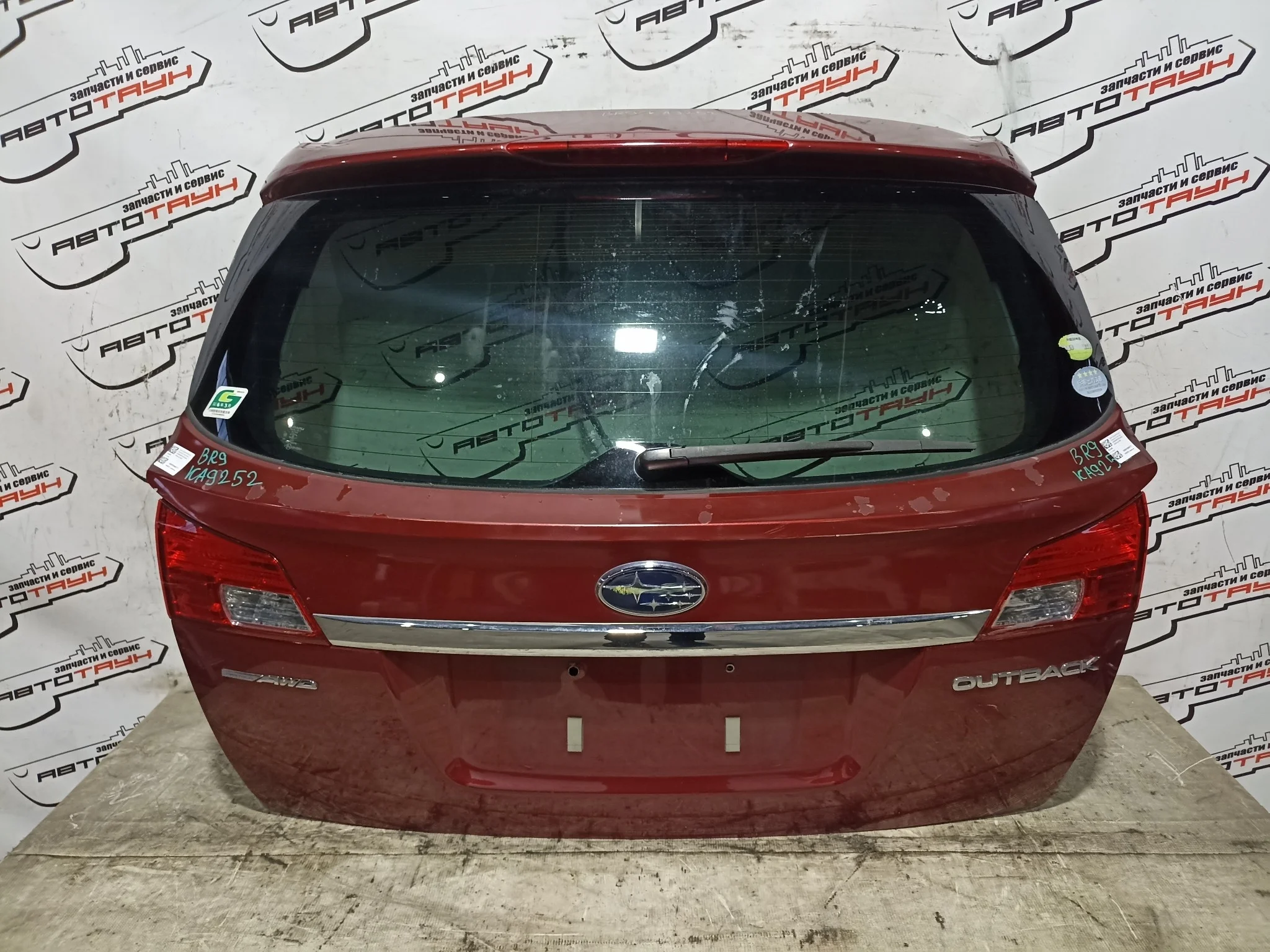 ДВЕРЬ ЗАДНЯЯ SUBARU LEGACY OUTBACK BR9 BRF BRG BRM 60809AJ0109P красный, 69Z KA9252