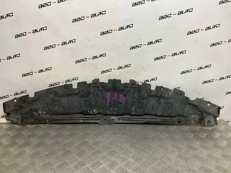 Пыльник бампера Mazda 3 BP4K56112 BK, передний
