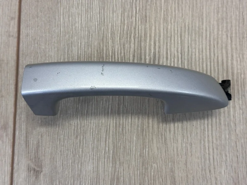 Ручка двери VW Touareg 2 2010-2018 7P