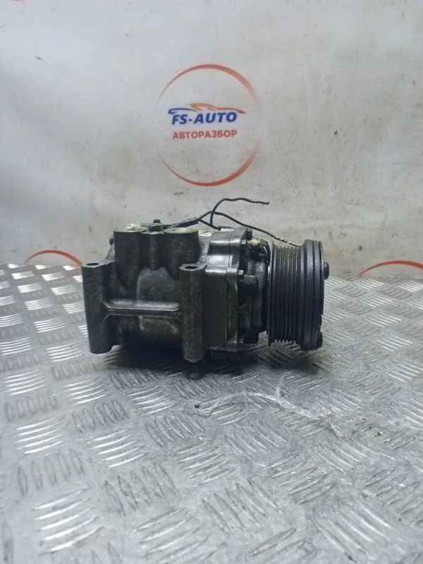 Компрессор кондиционера Ford Focus 1 2007 Хетчбэк