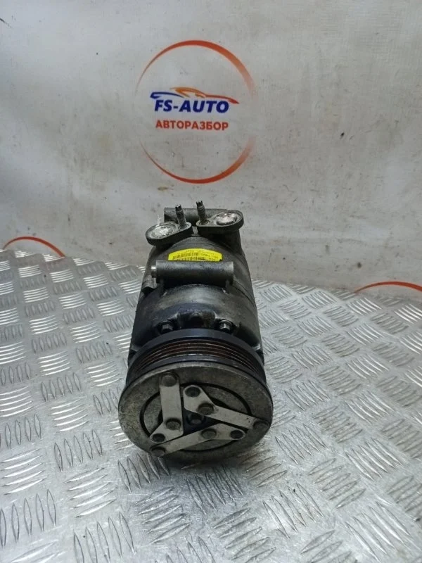 Компрессор кондиционера Ford Focus 3 2012 Седан
