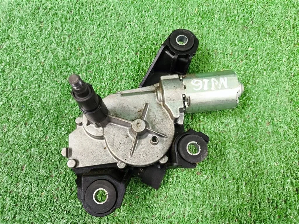 Б.у. мотор заднего дворника NISSAN QASHQAI J10 NISSAN QASHQAI J10