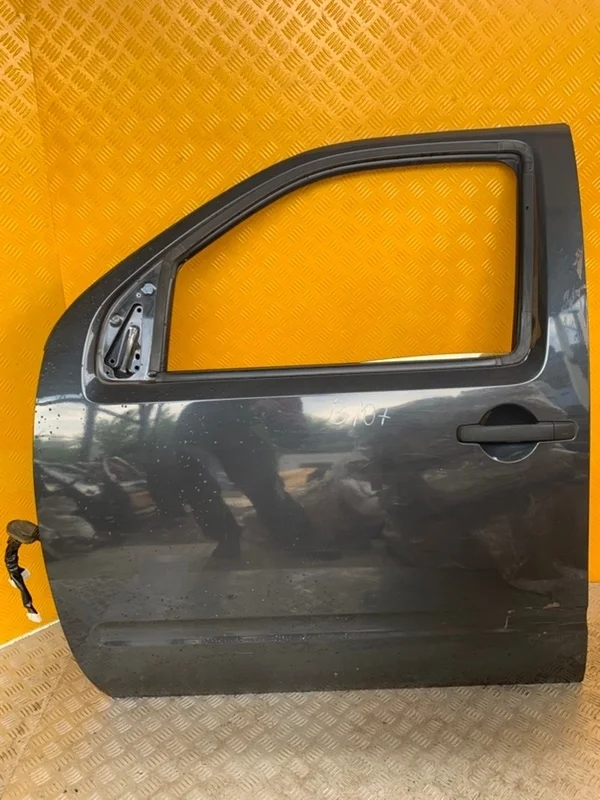 Стекло двери передней левой Nissan Navara (D40) 2004-2015 2008 Пикап