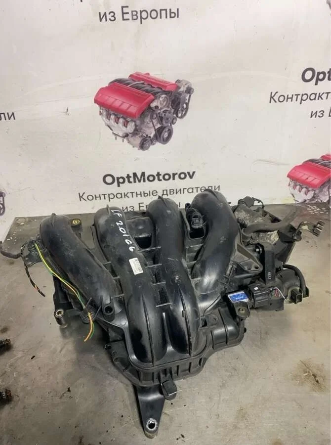 впускной коллектор Mazda 6  бензин 2005