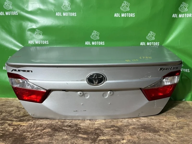 Крышка багажника Toyota Camry 2012-2017 50 55