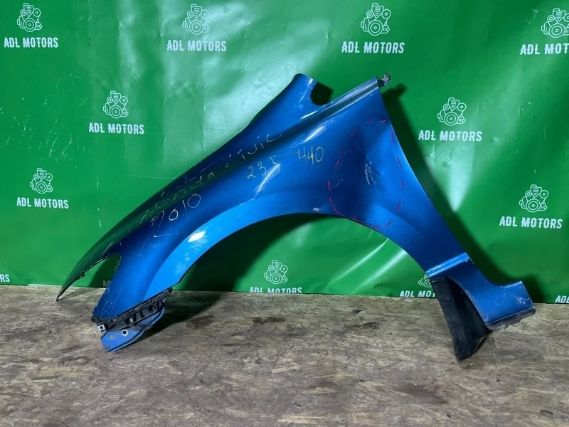 Крыло Honda Civic 8 2006-2011 4D