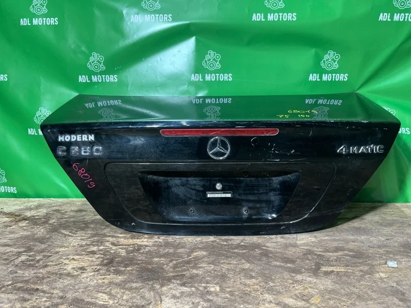Крышка багажника Mercedes-Benz -Class 2000-2008 W203
