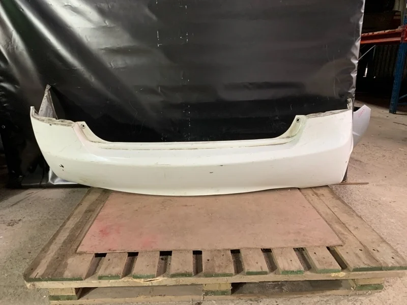 Бампер Honda Civic 8 2006-2011 4D