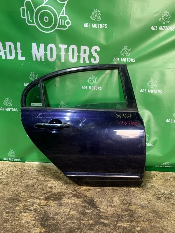 Дверь Honda Civic 8 2006-2011 4D