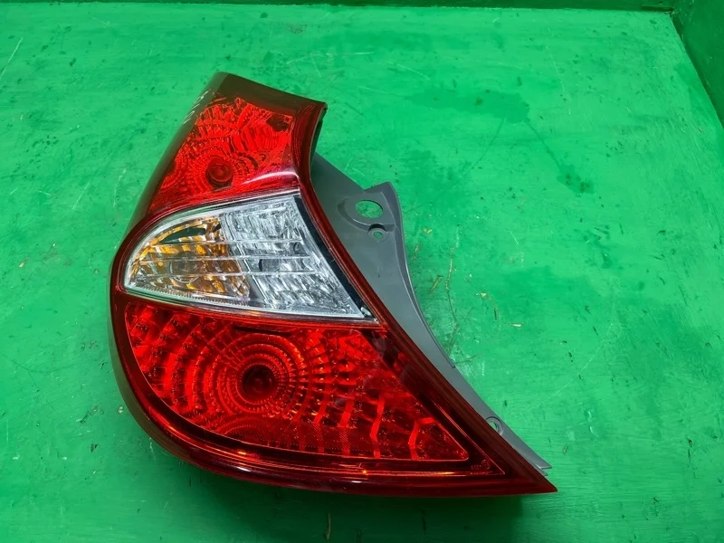 Фонарь Hyundai Solaris 2010-2017