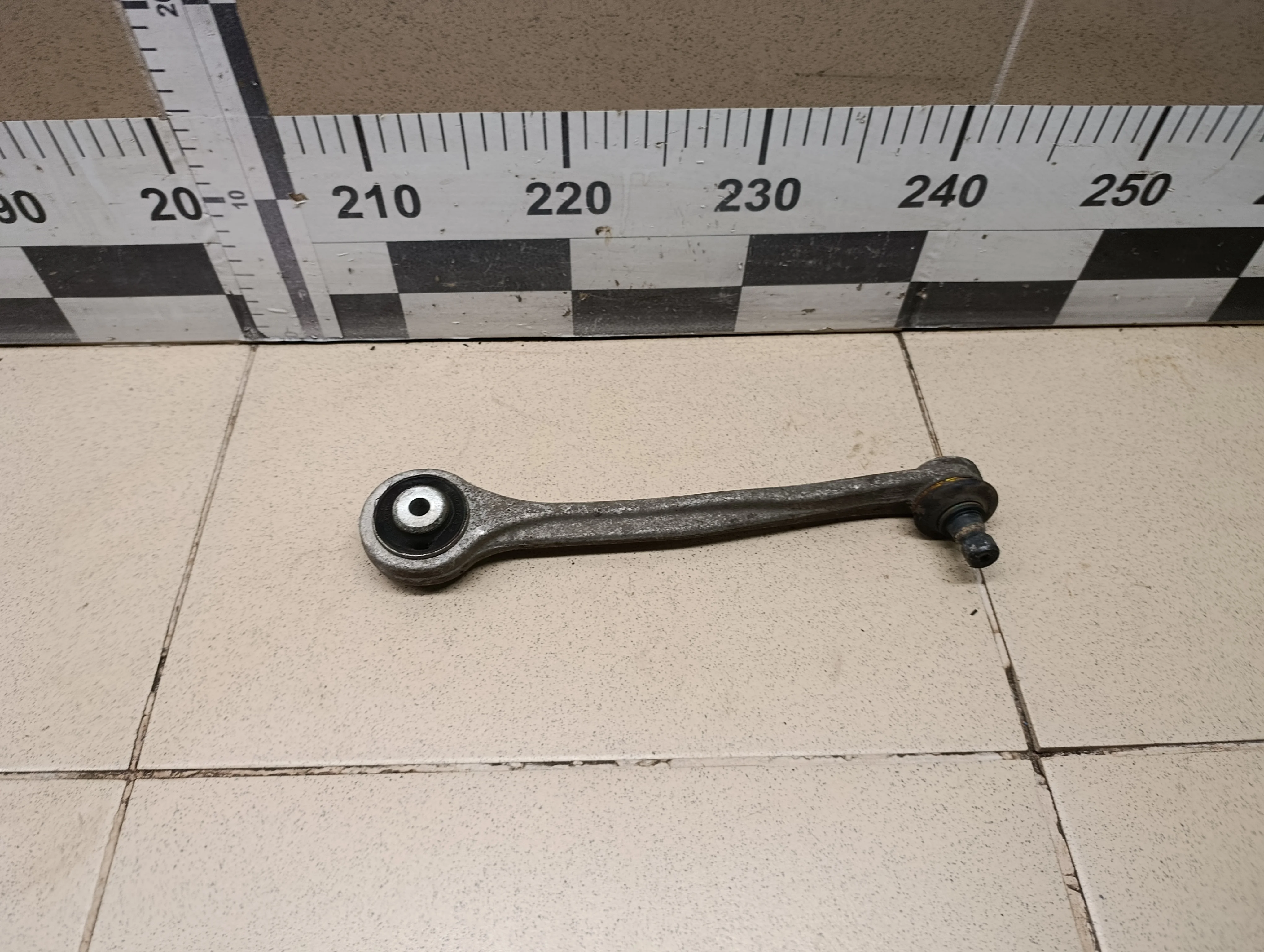 Рычаг передний верхний правый передний A4 [B8] 2007-2015