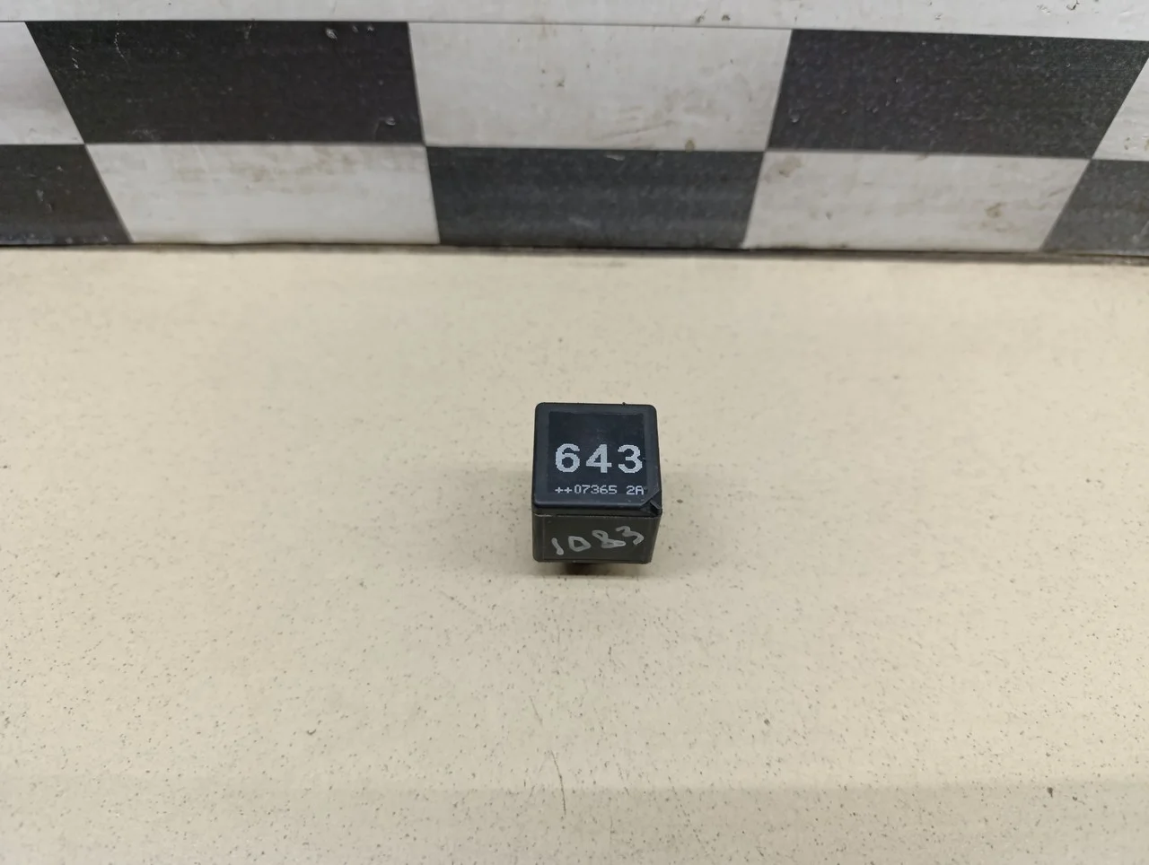 Реле 100 [C4] 1991-1994